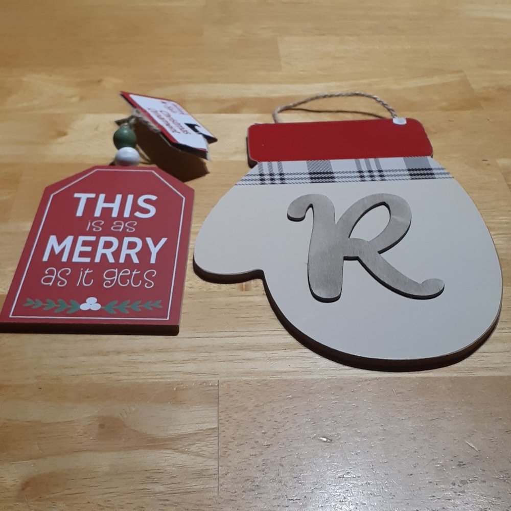 Holiday Style Monogram "R" Wooden Wall Sign & Ornament New